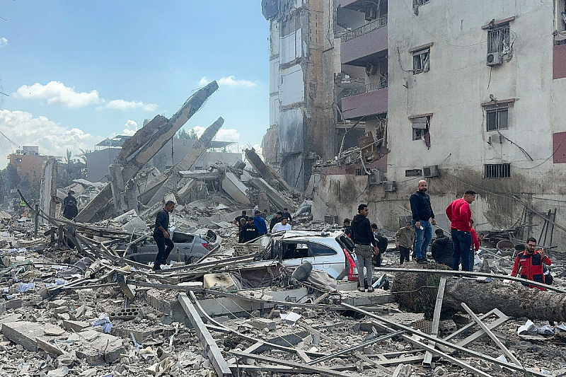 A ceasefire in Lebanon could collapse: Iran has blocked Hormuz due to attacks, Trump claims Hezbollah is not part of the agreement.