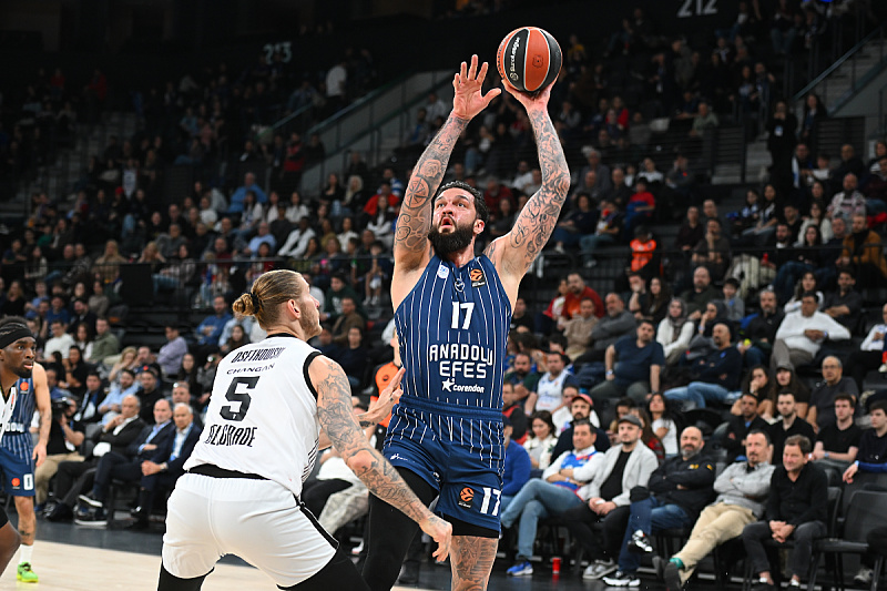 Efes broke Partizan's winning streak after overtime, Monaco achieved an important victory.