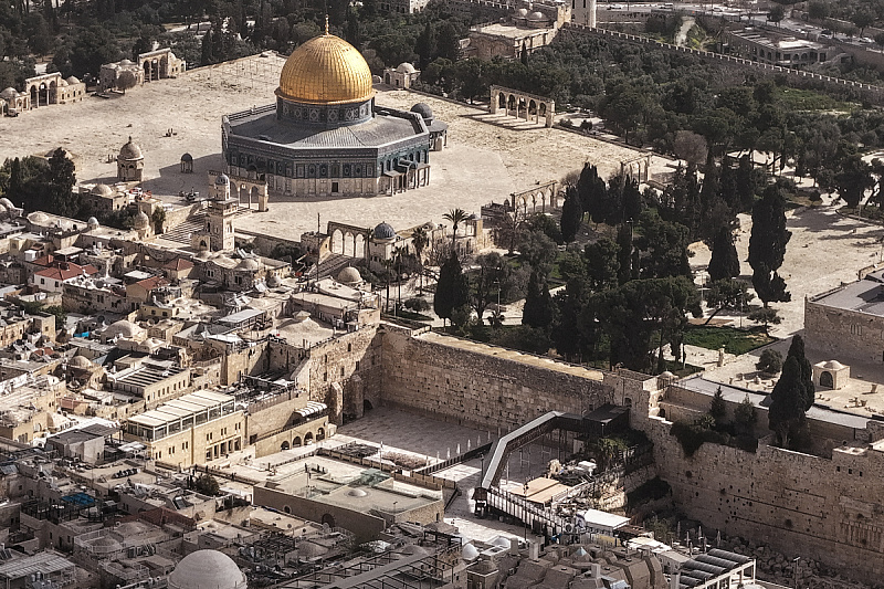 Israelis opened the Al-Aqsa Mosque complex after a multi-week ban.