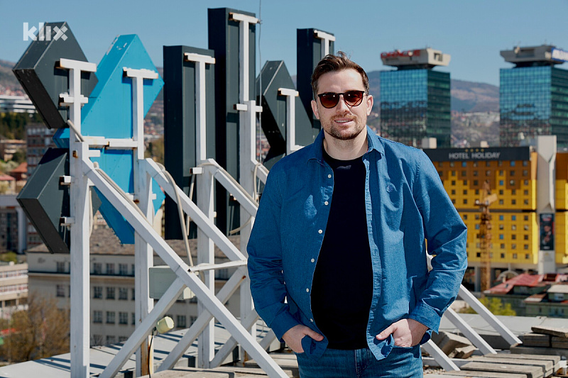 Mirza Selimović: The claim that the Sarajevo audience is the toughest is "completely off base"; here it's famously: "When are you getting married?"