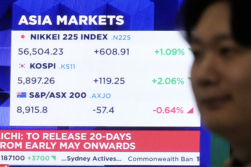 Asian stock markets mostly up, oil prices rise ahead of U.S.-Iran talks