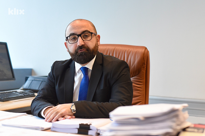 Hasanović proposed a budget increase of 40 million KM, the money would go to BHRT and cultural institutions.