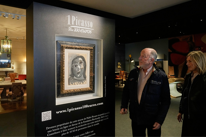 In France, lottery participants can win a Picasso painting for 100 euros, with proceeds going to Alzheimer's research.