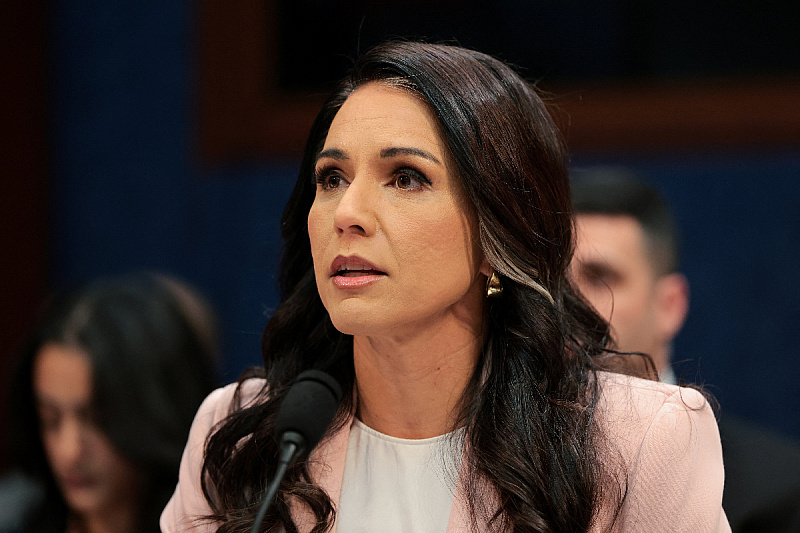 A complete split in Trump's cult: Loyalists went to war over one person, fiercely insulting each other.