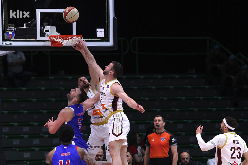 In the derby, Igokea defeated Bosna BH Telecom and complicated the fight for the seventh position.