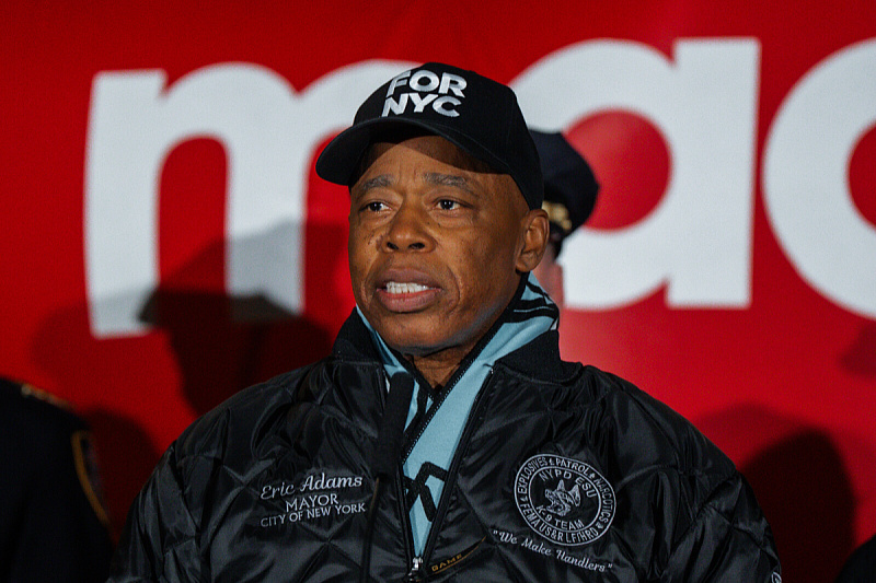 Former New York Mayor becomes honorary citizen of Albania, his son already lived in Tirana