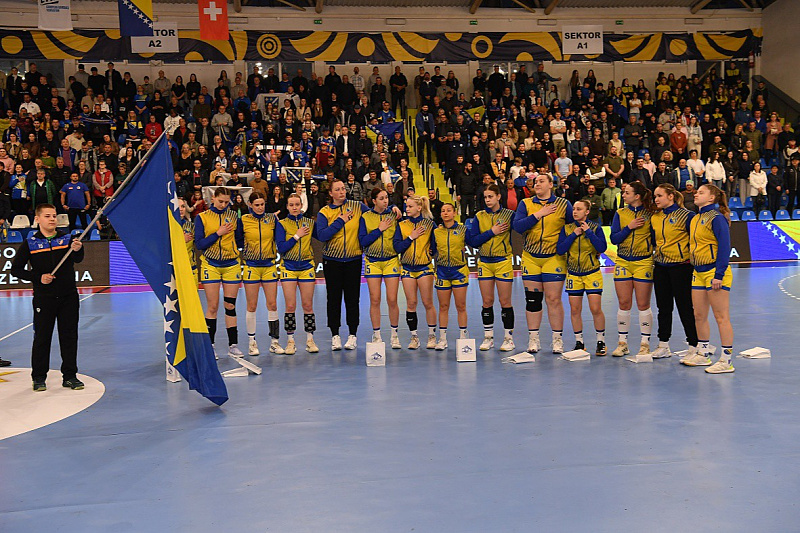 Bosnian handball players finish their Euro qualifiers tonight against the Netherlands.