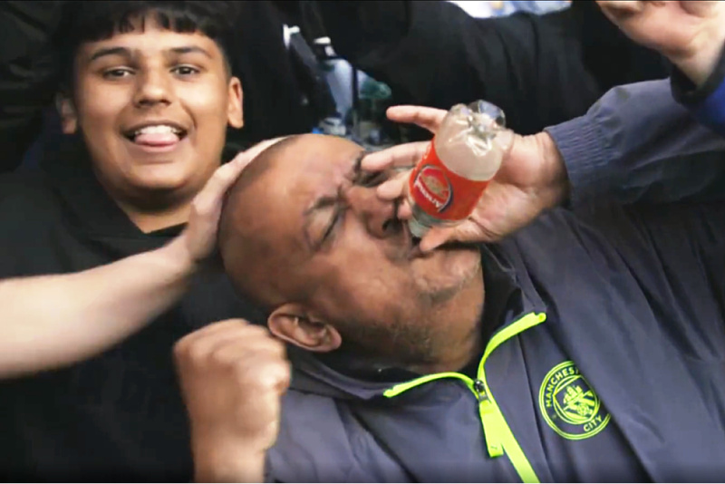 The scene with the City fan is going around the world: "This will be shown for another 100 years"