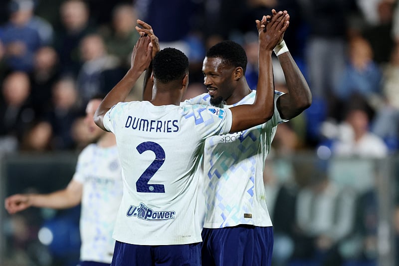 That's how you win the title: Inter turned the derby around in a brilliant match against Como and took the lead at the top of the table.