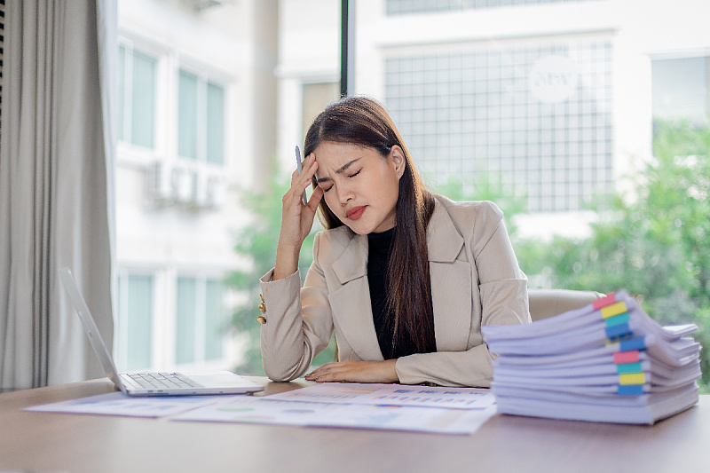 Experts warn that this habit can "age" your brain faster than you think.