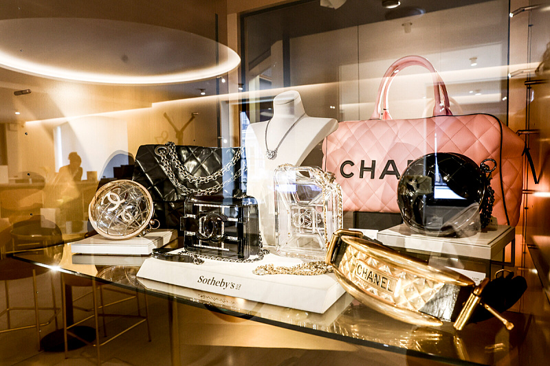Sales of major European luxury brands have fallen in Dubai and Abu Dhabi.