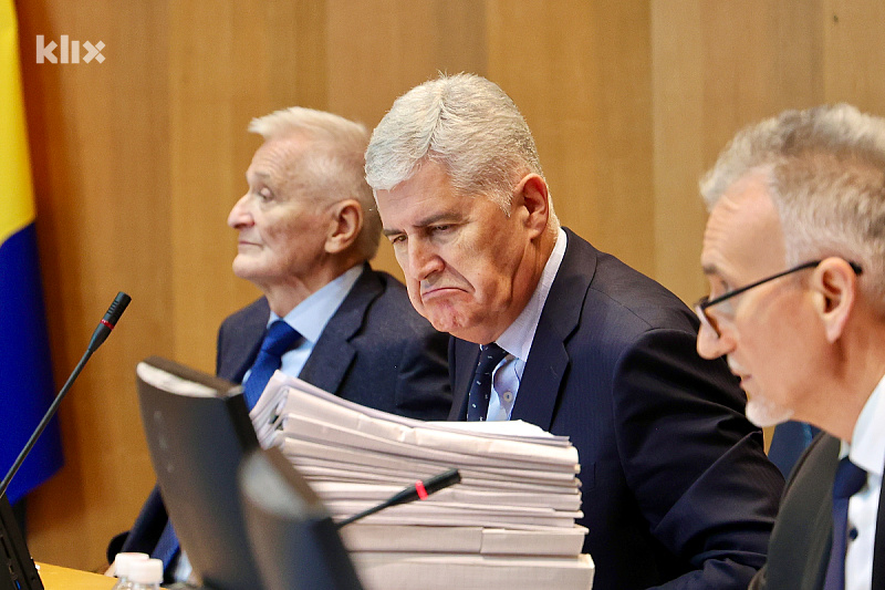 Ademović scheduled a session with an extensive agenda in response to the absurd request by Čović and Špirić.
