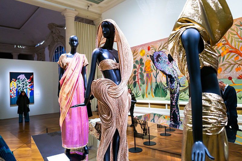 Exhibition proving that fashion is art: Costumes from various periods to be displayed in New York