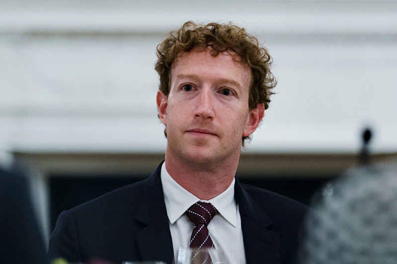 Meta is developing an AI clone of Mark Zuckerberg.