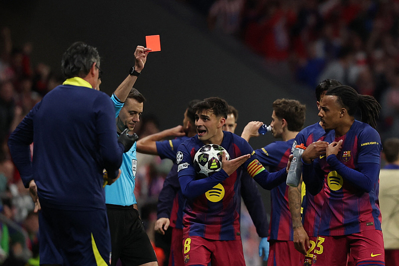 See how Atletico punished Barcelona's misses and reduced the score.