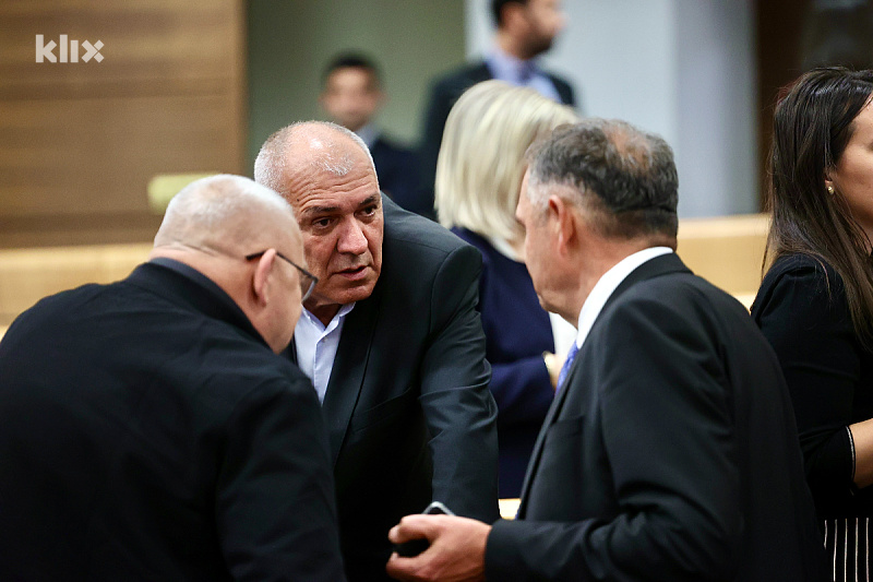 The South Interconnection Law has also been adopted in the House of Peoples of the Federation of Bosnia and Herzegovina, followed by the signing of an agreement with Croatia.