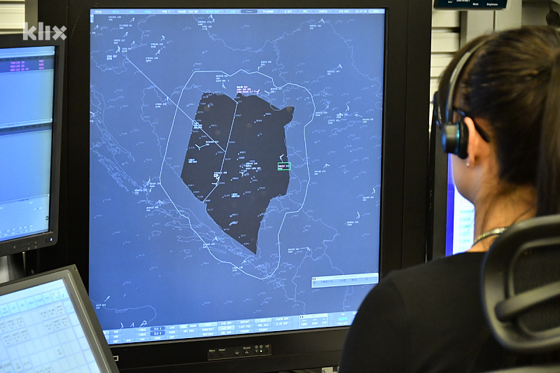 The strike in Germany brings a slight drop in air traffic over Bosnia and Herzegovina.