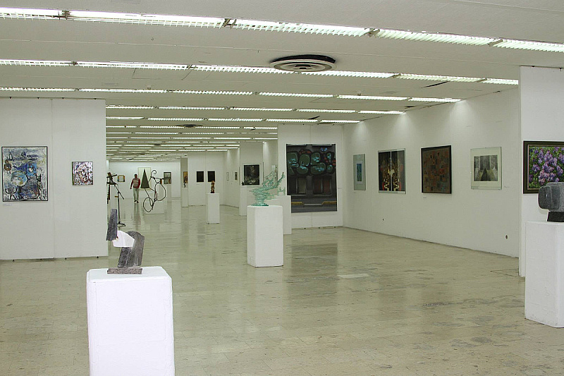 Professional associations from Bosnia and Herzegovina have called for changes: Art is the foundation of existence, it is time to act.