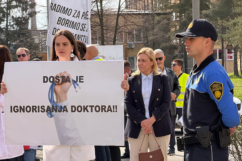 Doctors in Tuzla could go on a general strike in early May, having issued an ultimatum to the Government of Tuzla Canton.