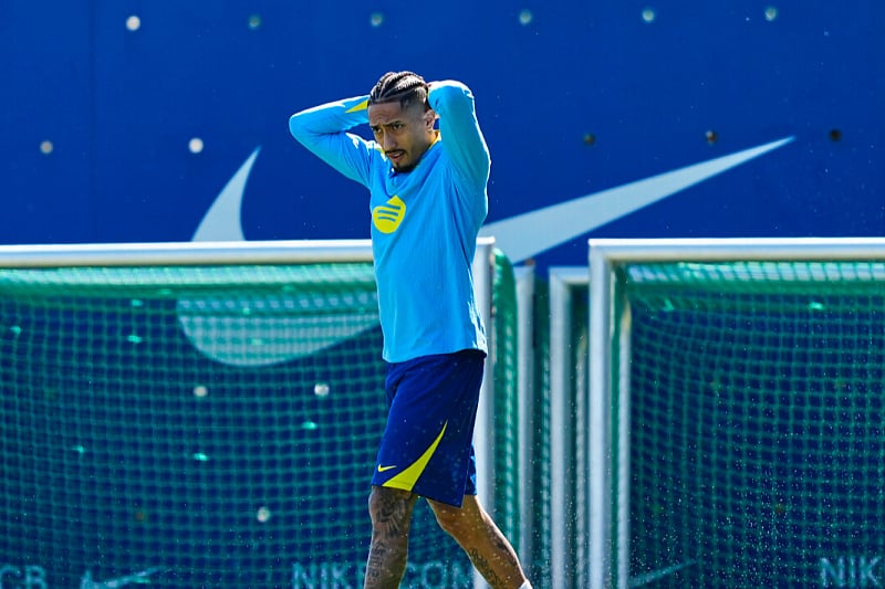 Raphinha "furious" after elimination by Atletico: "Pure robbery, how can it happen twice in a row?"