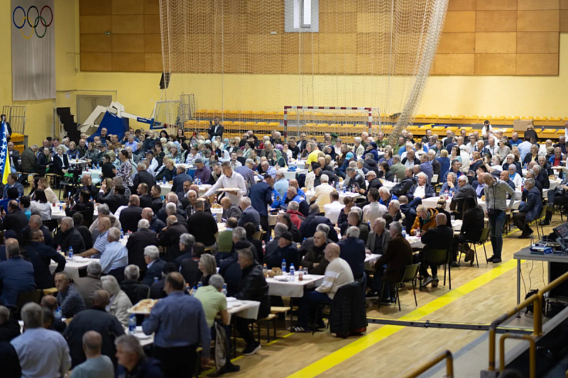 Novi Grad Sarajevo Municipality commemorated the Day of the Army of the Republic of Bosnia and Herzegovina with war veterans.