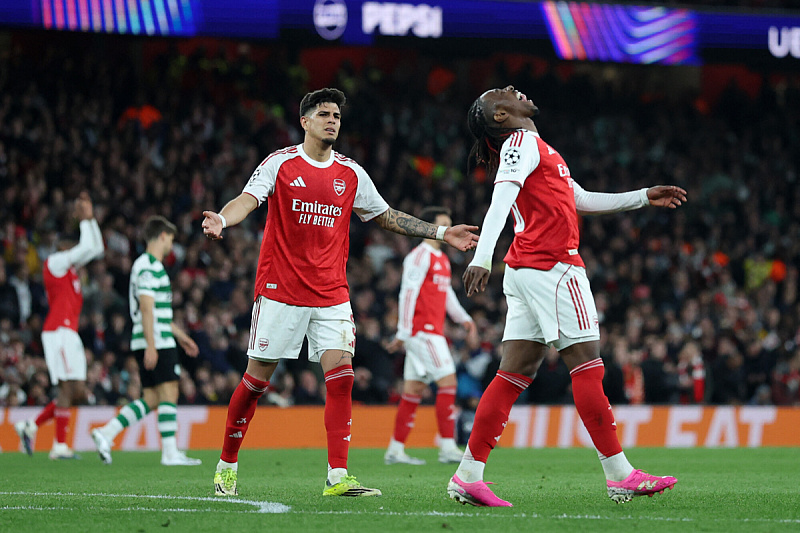 Arsenal advances to the Champions League semifinals after a two-legged "anti-football" tie.