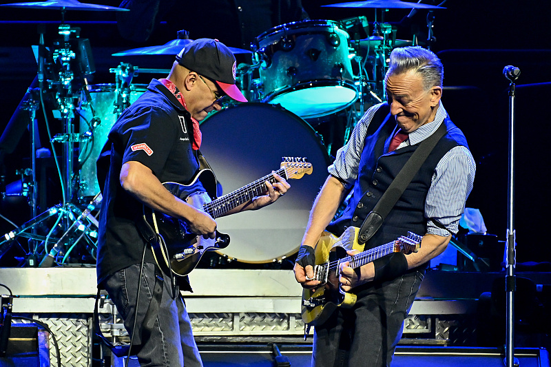 Tom Morello Springsteen Bruce Springsteen i Tom Morello prkose Trumpu: Najavili protestni ...
