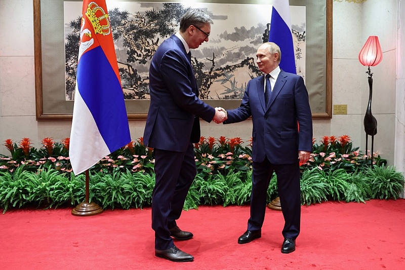 Aleksandar Vuçiq dhe Vladimir Putin (Foto: EPA-EFE)