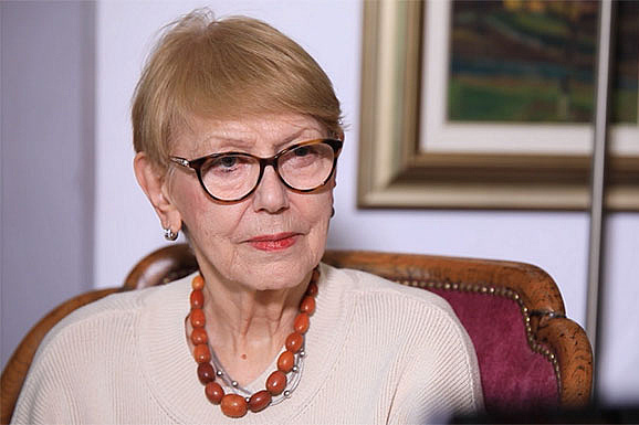 Kryetarja e Komitetit të Helsinkit për të Drejtat e Njeriut në Serbi Sonja Biserko (Foto: FENA)