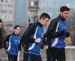 Nastavlja se bitka za naslov, Sarajevo u Gabeli, Željo u komšiluku