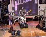 Četiri robota sviraju hitove Led Zeppelina