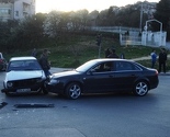 U sudaru Golfa i Audija u Buća Potoku povrijeđen muškarac