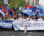 Hiljade ljudi na ulicama Beograda poručuje: "Stop EU, glavu za Kosmet"