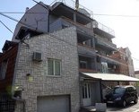 Beograd: Policija traži muškarca koji je krenuo da ubije ženinog ljubavnika