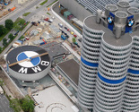 BMW  povlači 220.000 automobila
