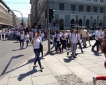 Maturanti na ulicama Sarajeva slavili kraj škole uz pjesmu i trubače