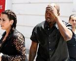 Kanye West udario glavom u putokaz pa mu ostala "rupa" na glavi