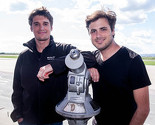 2Cellos na aerodromu Zagreb predstavili novi spot i najavili turneju