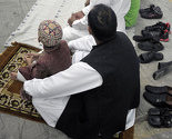Grčki neonacisti prijete muslimanima, traže da se odsele iz Grčke
