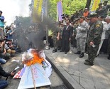 Ratni veterani iz Južne Koreje spalili japansku zastavu