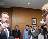 Izetbegović u Zenici: Ne izlazite na ulice, već na izbore 2014.
