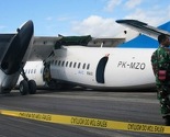 Avion se prepolovio, putnici preživjeli prinudno slijetanje