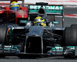 Mercedes kažnjen zbog nezakonitog testiranja Pirelli guma