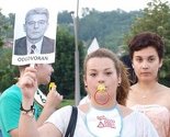 Dvadesetak građana deset minuta protestovalo u Tuzli