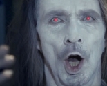 Zombiji koriste iPhone u reklami za novu Nokiju