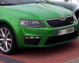 Škoda Octavia RS Liftbag i Combi fotografisane su na parkingu ispred tržnog centra u Češkoj Republici.