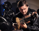 Baščaršijske noći: U petak koncert Edina Karamazova