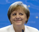 Angela Merkel: Nijedna zemlja neće morati napustiti euro