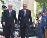 Josipović ispred Predsjedništva BiH dočekan uz vojne počasti