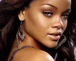 Rihanna vikala na fanove tokom koncerta na koji je kasnila